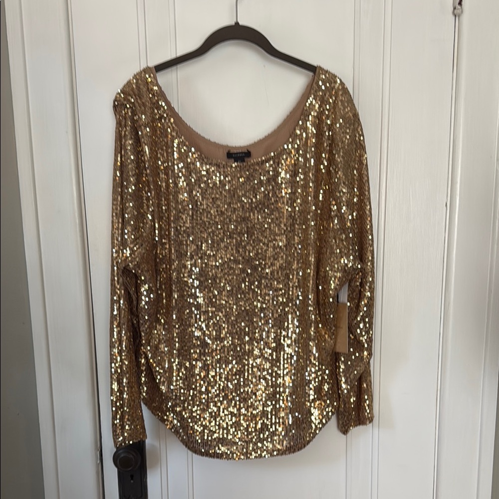 Halogen Gold Sequin Blouse with Relaxed Fit